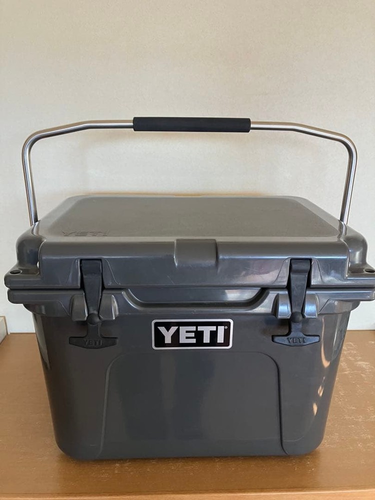 YETI - ROADIE 20 濃灰色薄墨色 イエティ ローディ