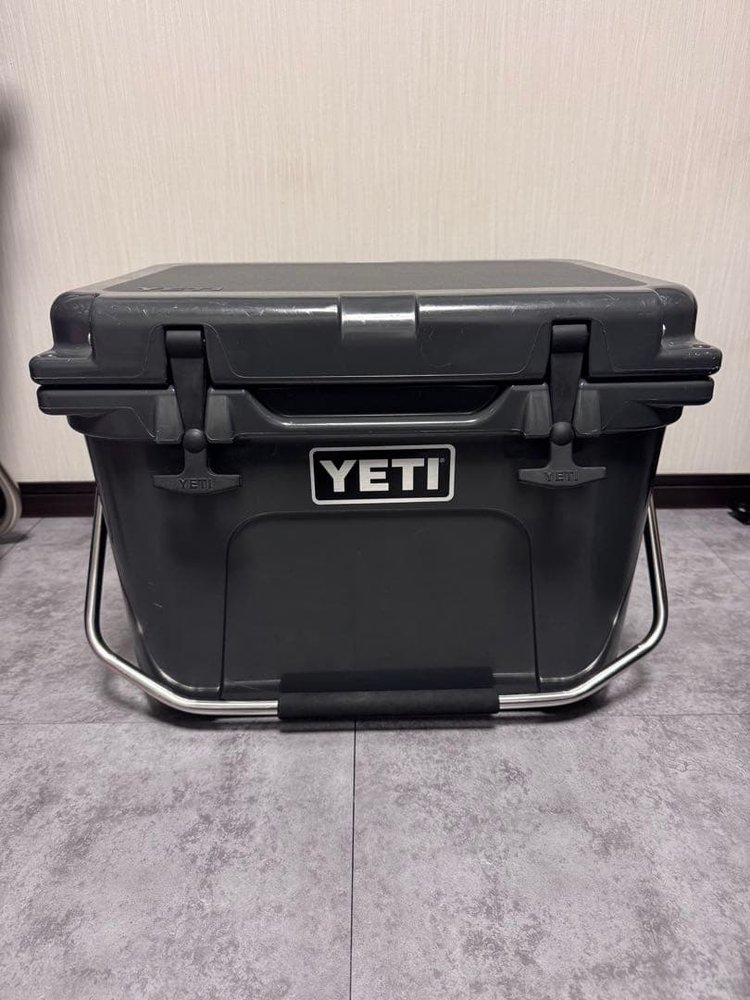 YETI - yeti roadie20 charcoal ローディ20 濃灰色