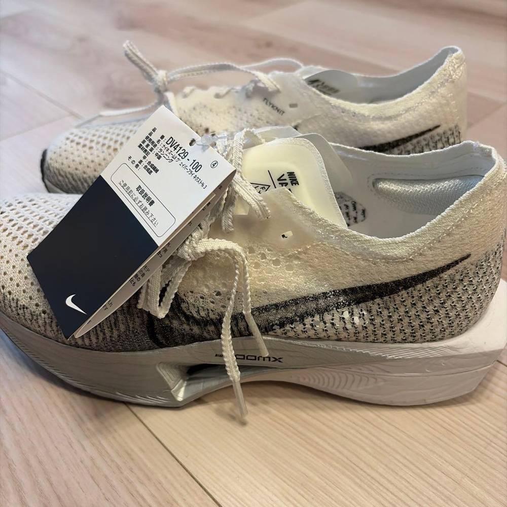 NIKE - Vaporfly 3 DV4129-100 25糎