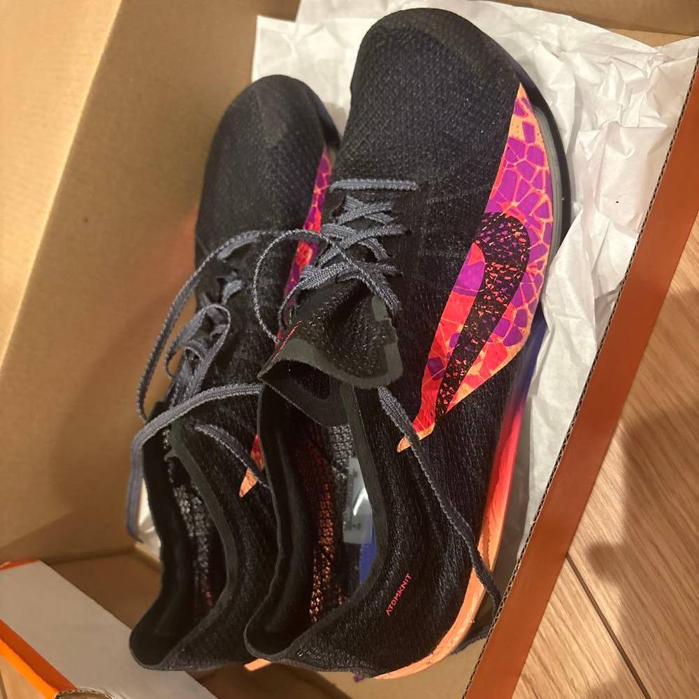 NIKE - Air Zoom Victory2