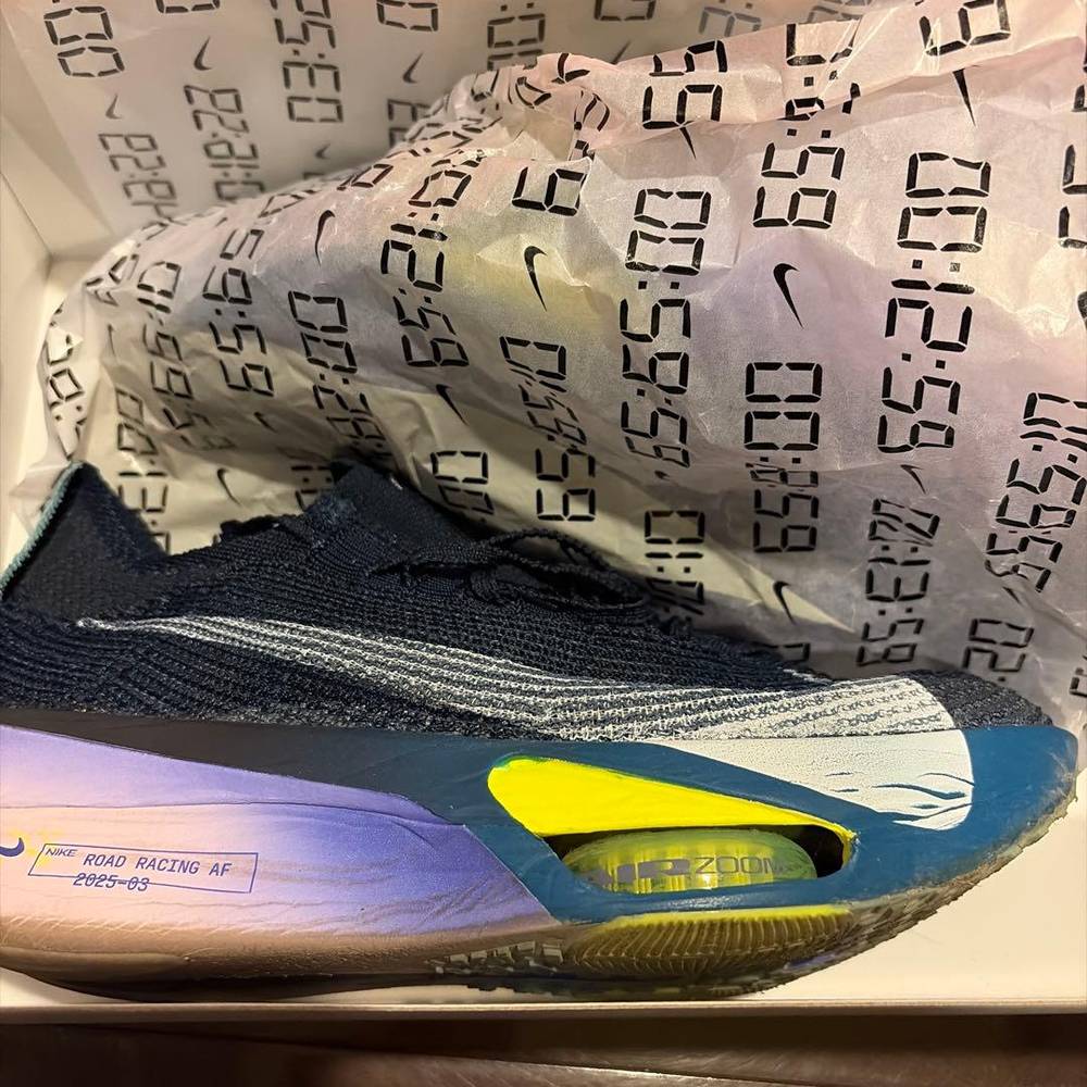 NIKE - AIR ZOOM ALPHAFLY NEXT% 3 men 25.5糎