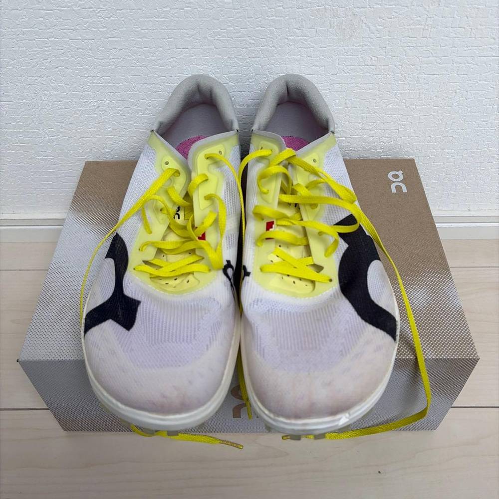 On - Running Cloudspike amplius2 27.0糎