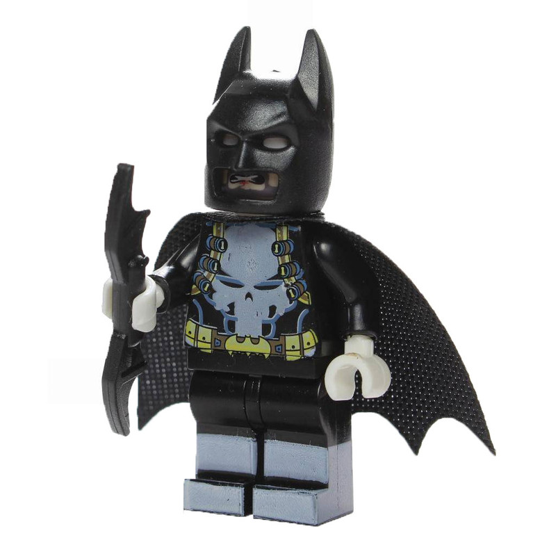 ساختنی مدل Batman Punisher