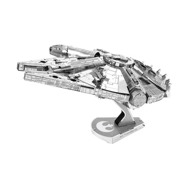 ساختنی مدل Millennium Falcon