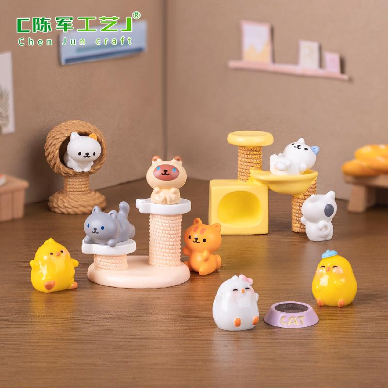 مینی فیگور پیشی Playful Cat