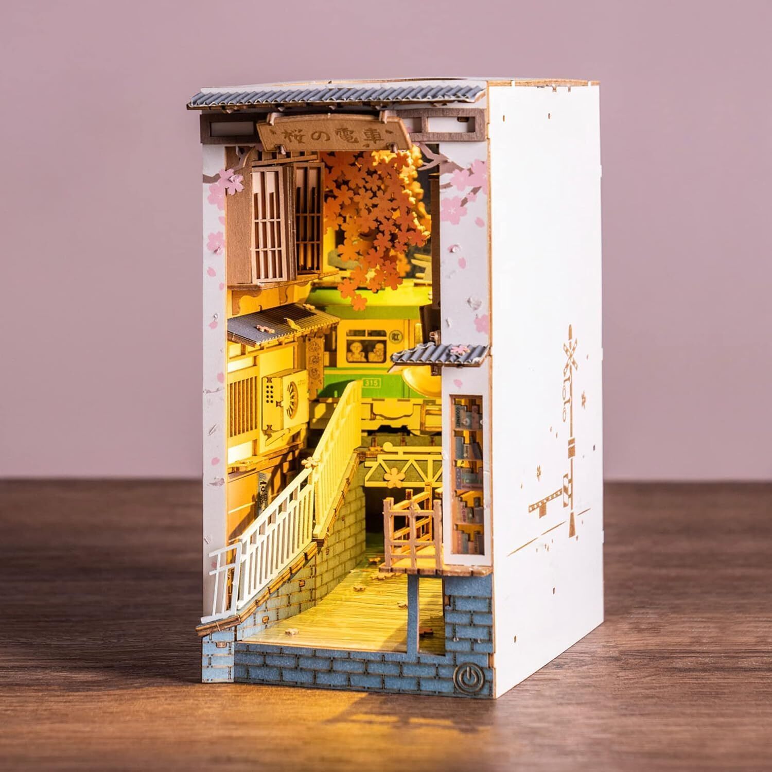 پازل مینیاتوری روبوتایم طرح Sakura Densya DIY Book Nook Shelf Insert Kit