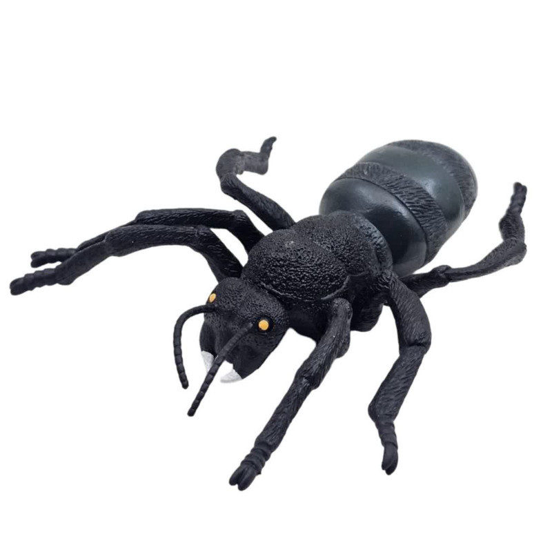 فیگور ناب سل مدل مورچه کد BLACK ANT NAAB005 طول 19 سانتی‌متر