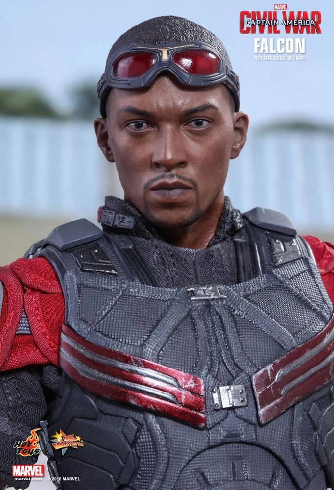 اکشن فیگور فالکون (Captain America: Civil War) -