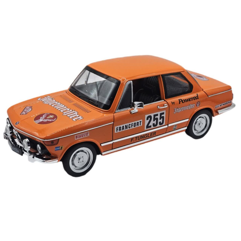 ماکت ماشین ناب سل مدل بی ام و کلکسیونی 2002 موزیکال فلزی چراغ دار اسپرت کد  Collectible Die-cast BMW 2002 Sports Model Car with Lights and Sound scale 1:18به همراه بوق روی فرمان