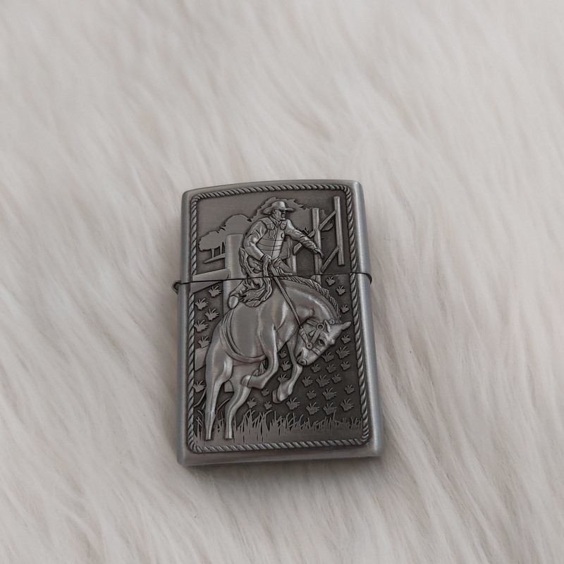 فندک طرح CowBoy