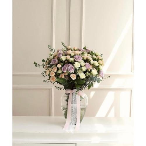 جار گل رز برای تبریک تولد 6398