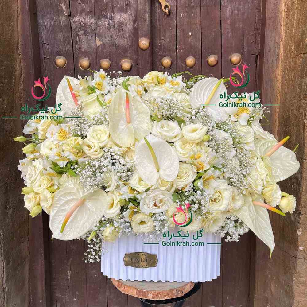 باکس گل خاکستری