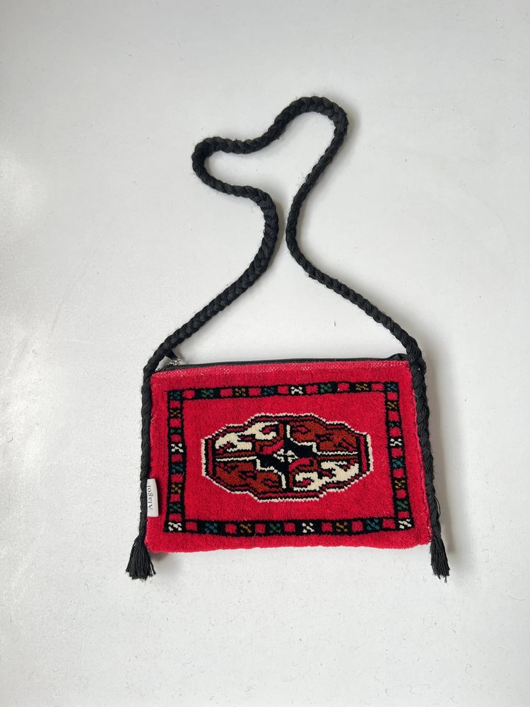 Mari Gol carpet bag · Red