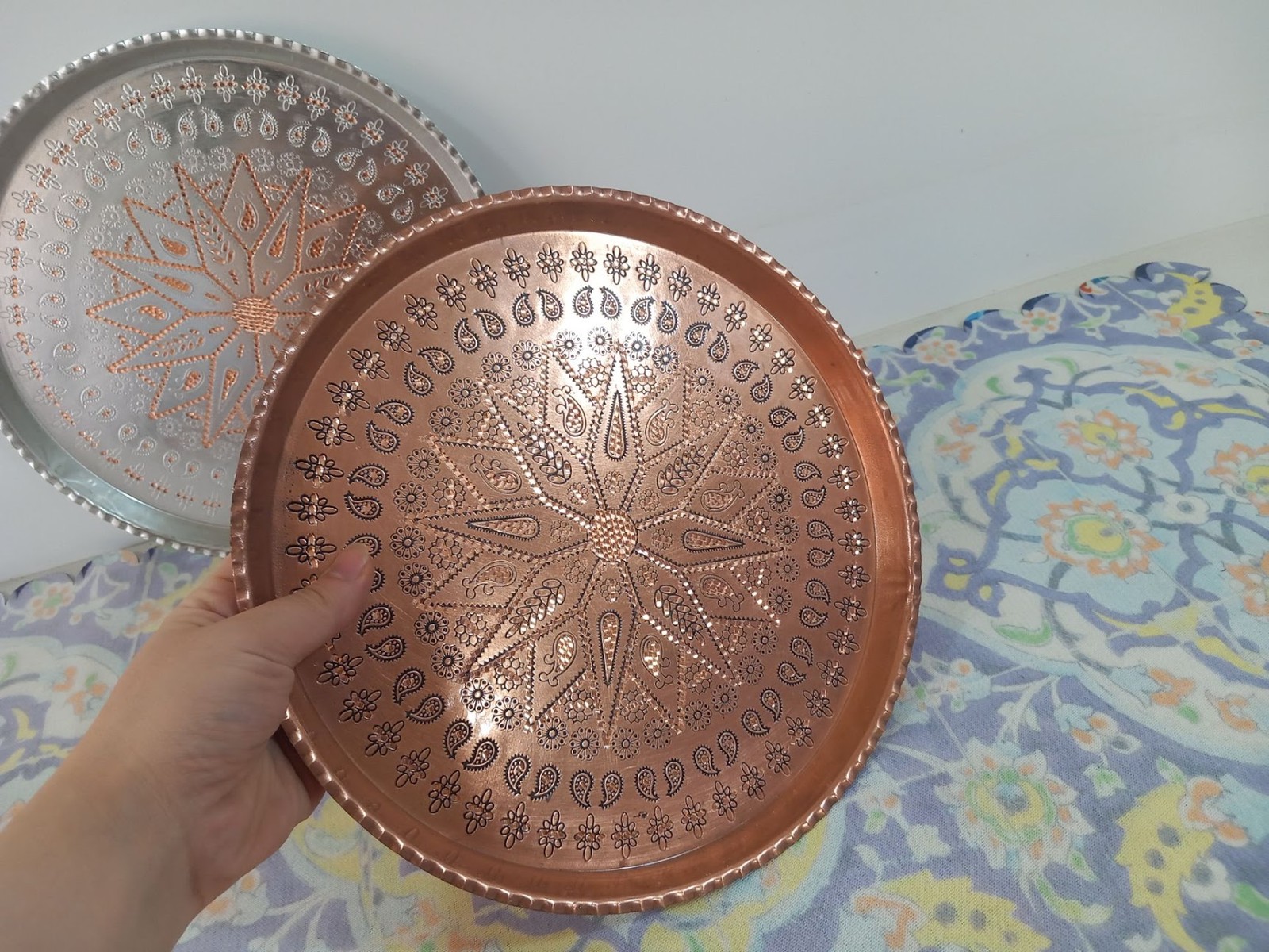 سینی مسی طرح ترمه قطر 28 ارسال رایگان