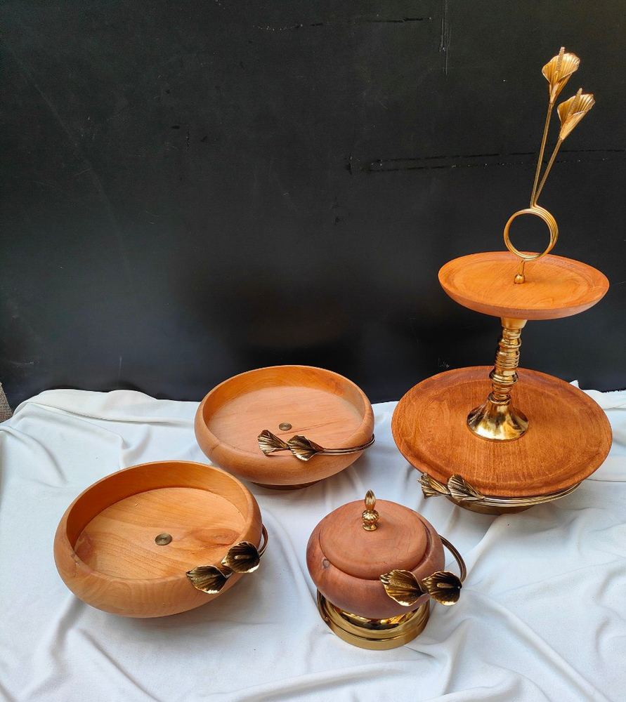 ست پذیرایی لیلیوم ۴ تکه