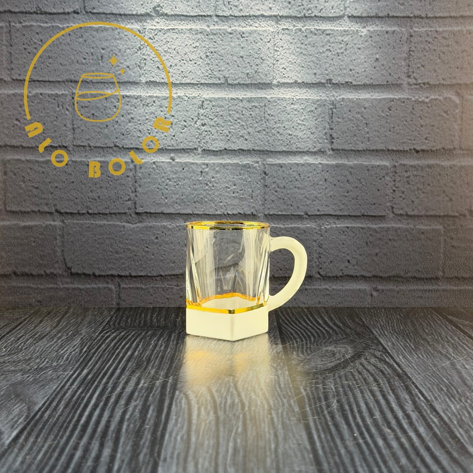 کاپ مربع وایت