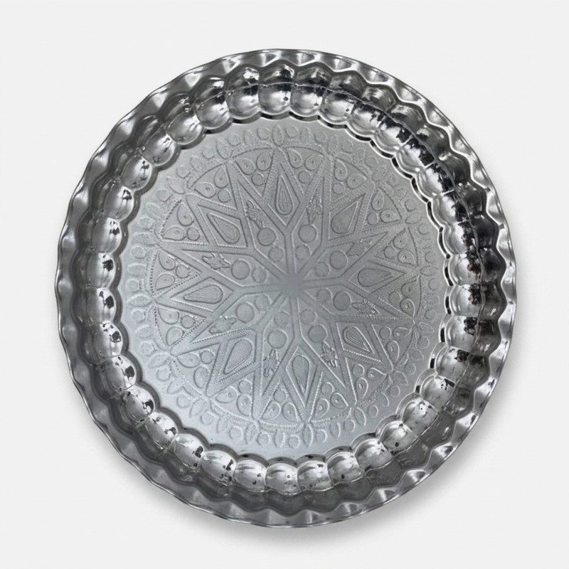 سینی بدون دسته مدل گرد استیل طرح سنتی  کد 0423 سایز 29*29 سانتی متر