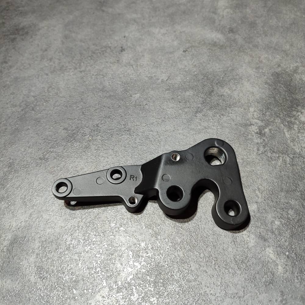 براکت جاپایی جلو 180s