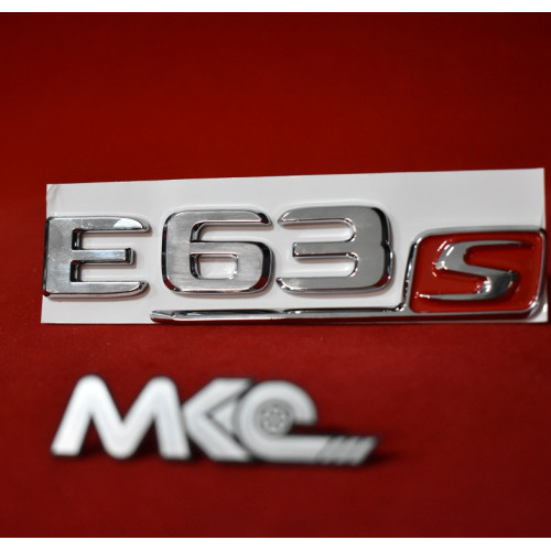 نوشته صندوق Benz E63