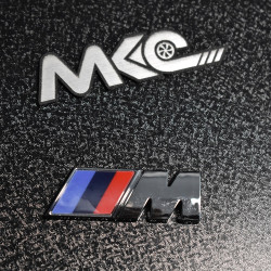 نوشته گلگیر BMW M