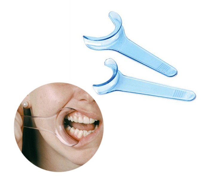 Saman Dandan - Cheek Retractor Single Sided
