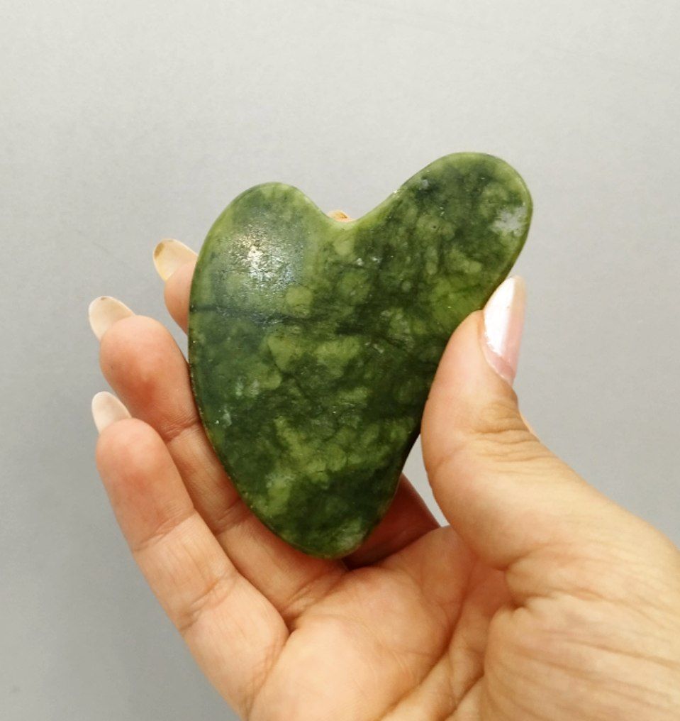 گواشا ماساژور صورت سنگ یشم سرپانتین / سنگ طبیعی و درجه یک