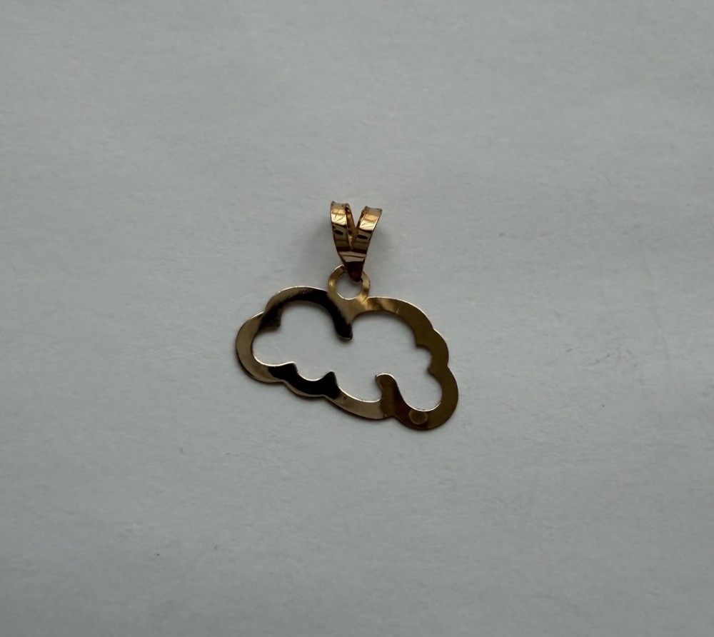 آویز طلا ۱۸ عیار آویز ابر گالری طلای سنجاقک