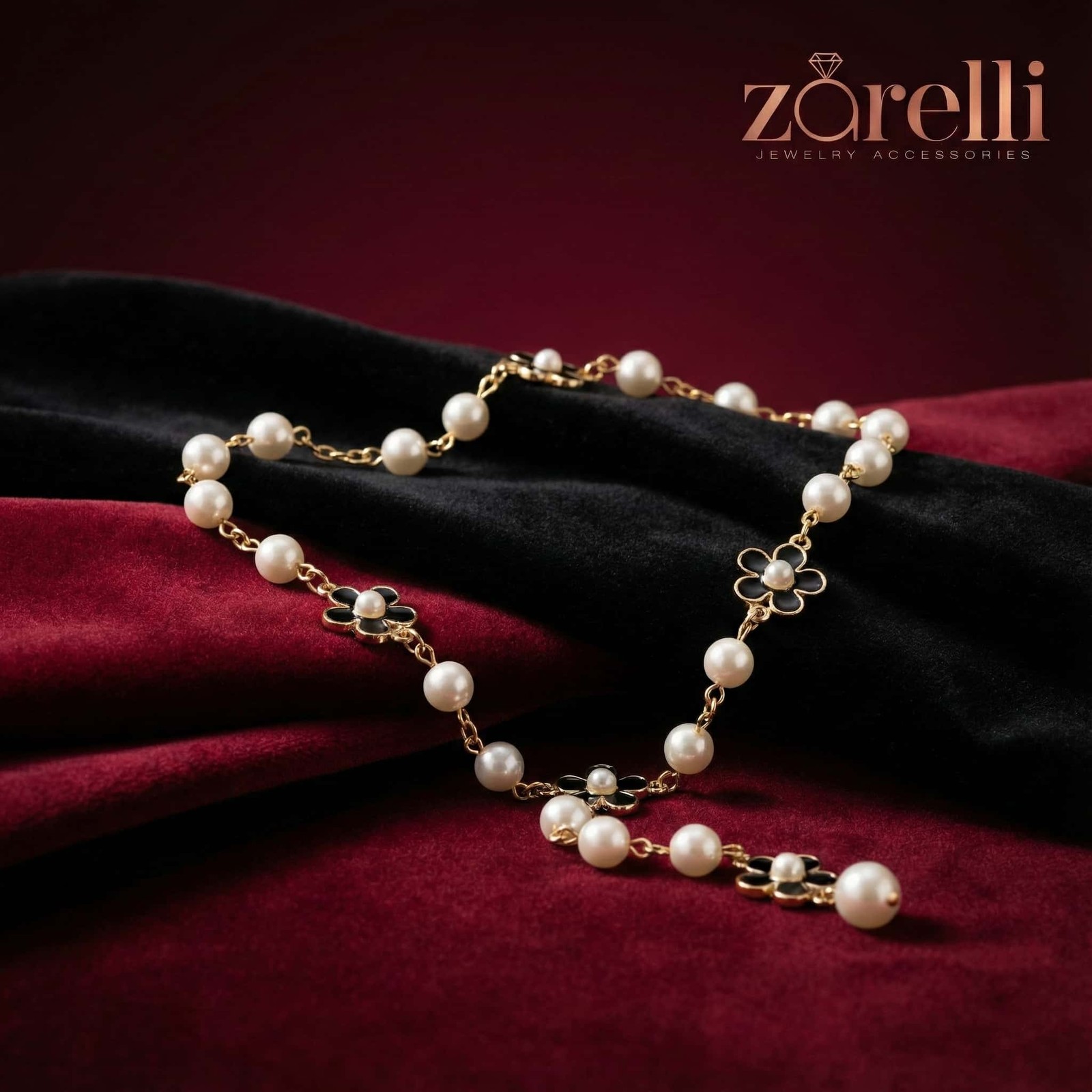 گردنبند مرواریدی شبدر سیاه