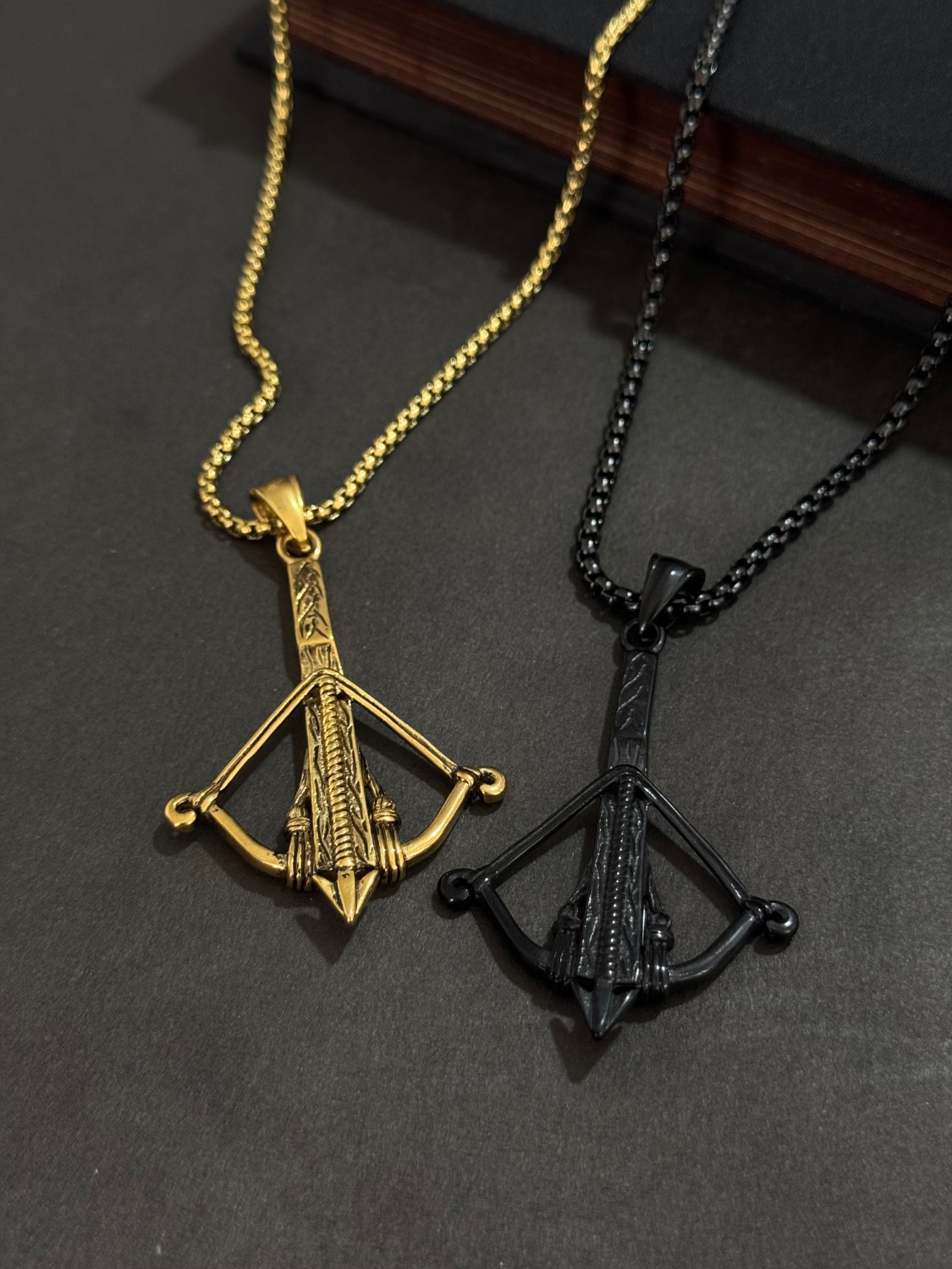 گردنبند کمان صلیبی(Crossbow) کد 534