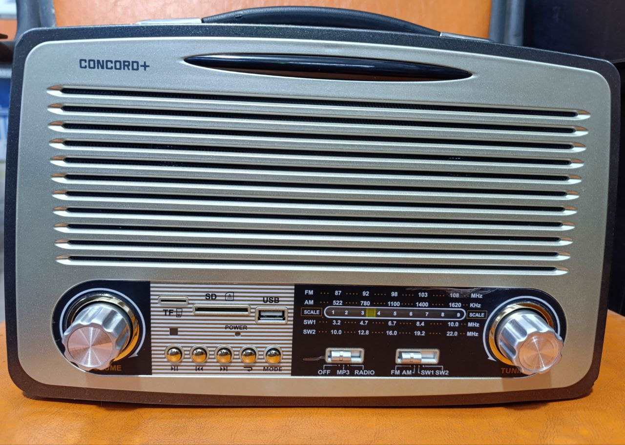 رادیو کلاسیک، رادیو طرح قدیمی کنکوردکانادا مدل RF-914BT