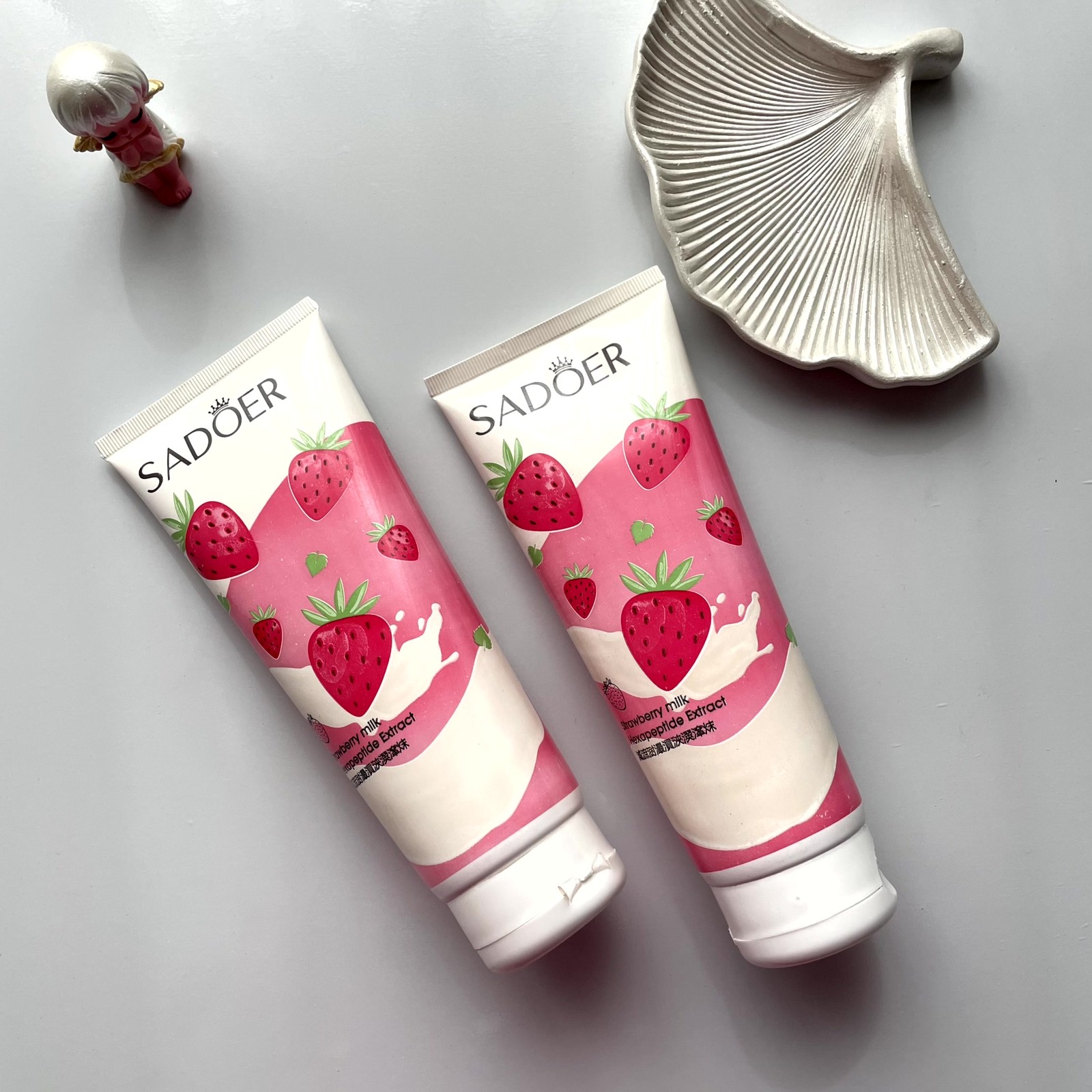 نمک بدن شیرتوتفرنگی سادور🍓