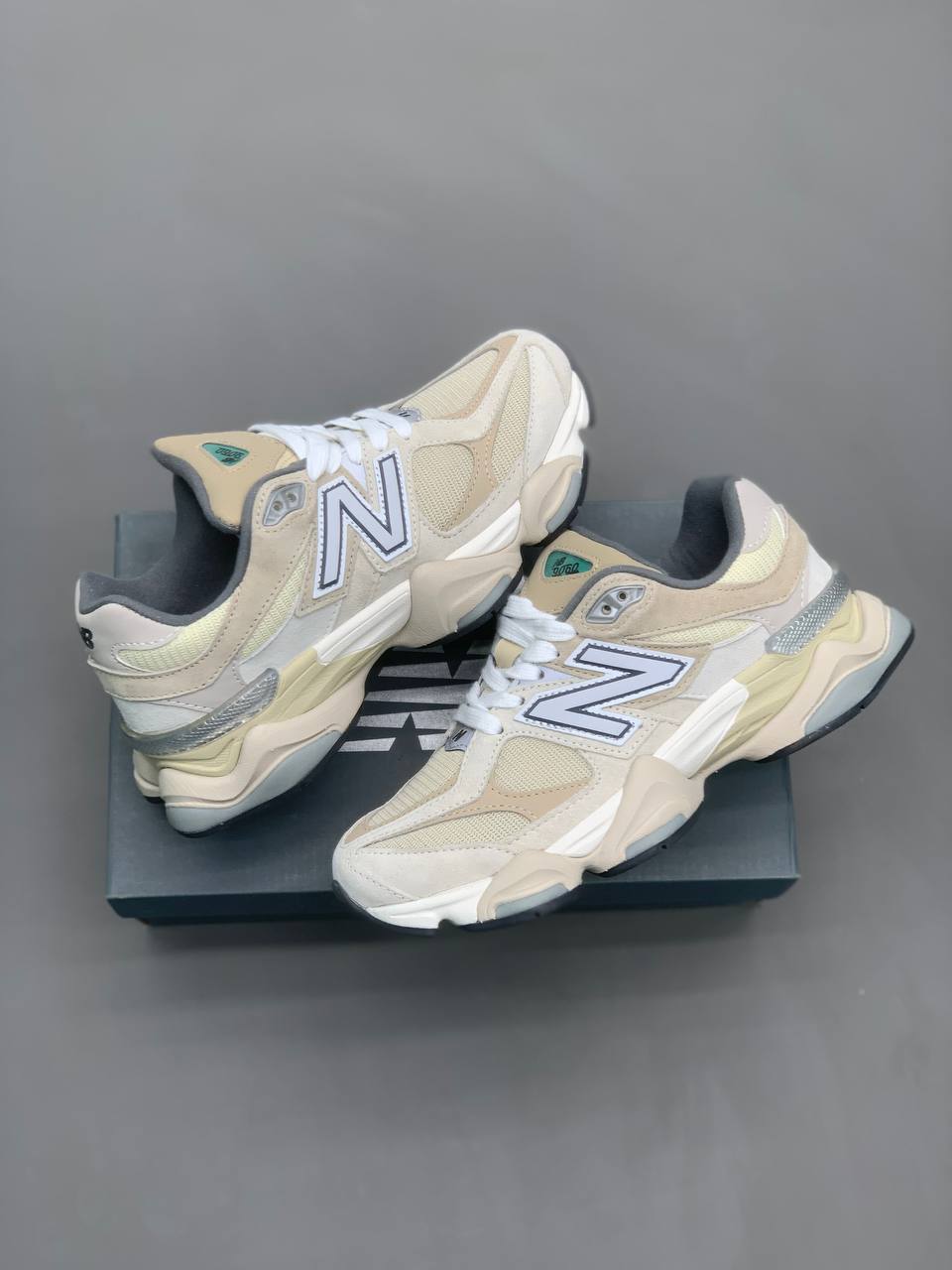 کتونی نیوبالانس (cream – white) 9060 َNew Balance 9060 - cream - white