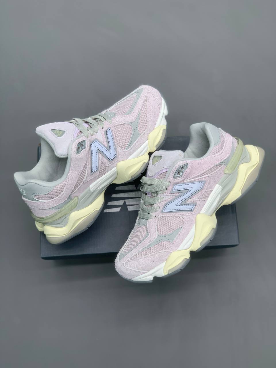 کتونی نیوبالانس (pink) 9060 َNew Balance 9060 - pink