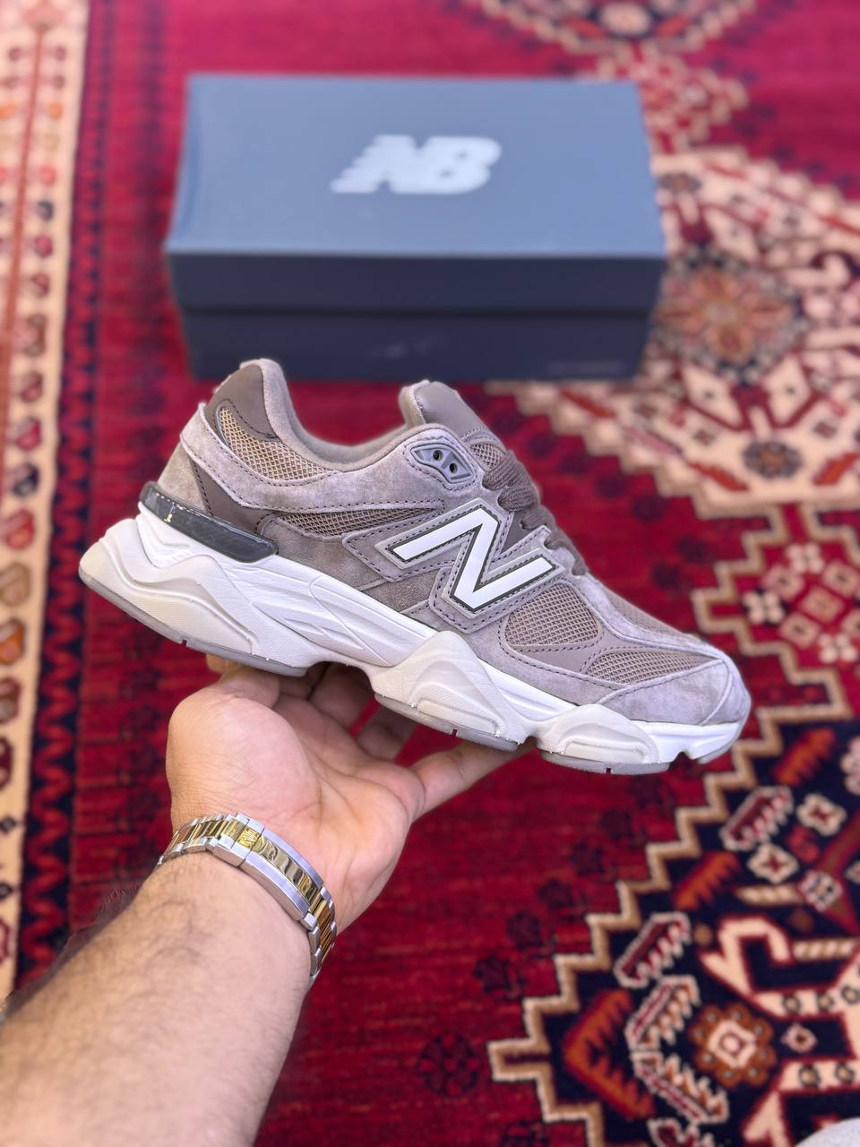 کتونی دخترانه و پسرانه نیوبالانس 9060 newbalance 9060