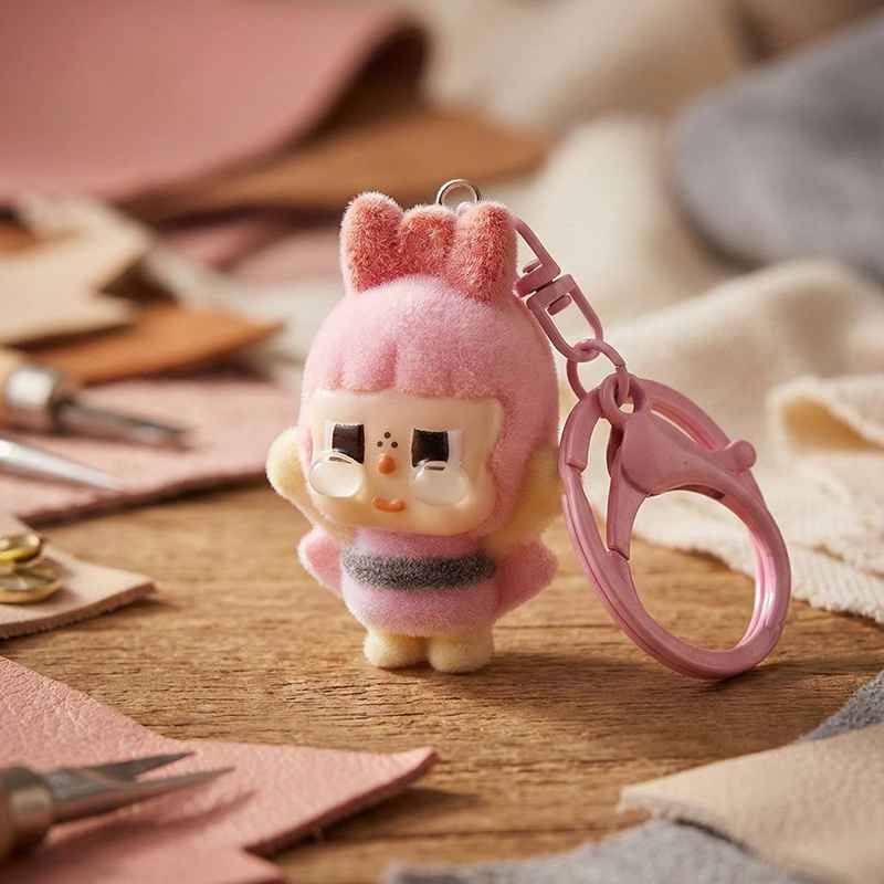 جاکلیدی کیوت کرای بی بی صورتی