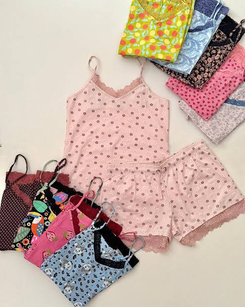 تاپ شورتک زنانه از برند H&M ( سایز مدیوم )