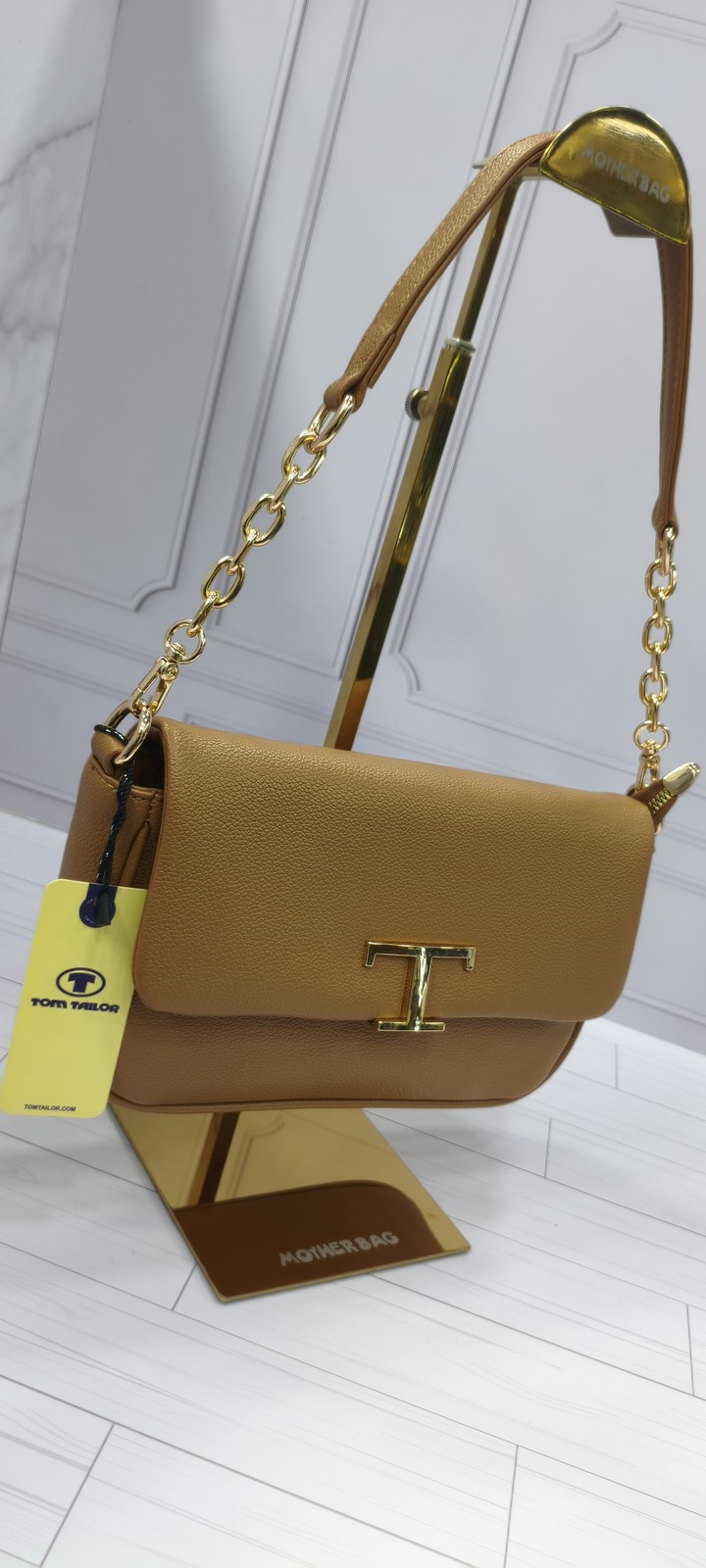 کیف T آویز