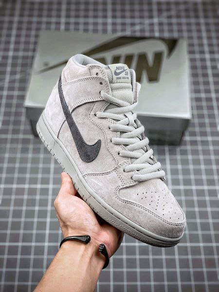 نایک اس بی دانک ساقدار چمپ طوسی Nike sb dunk high champ grey