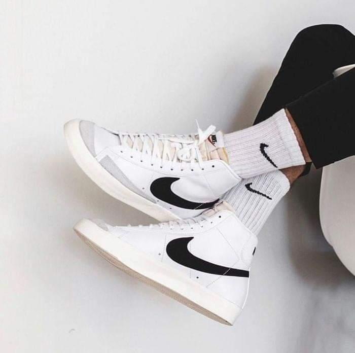 نایک بلیزر ساقدار ۷۷ سفید Nike blazer mid 77 white