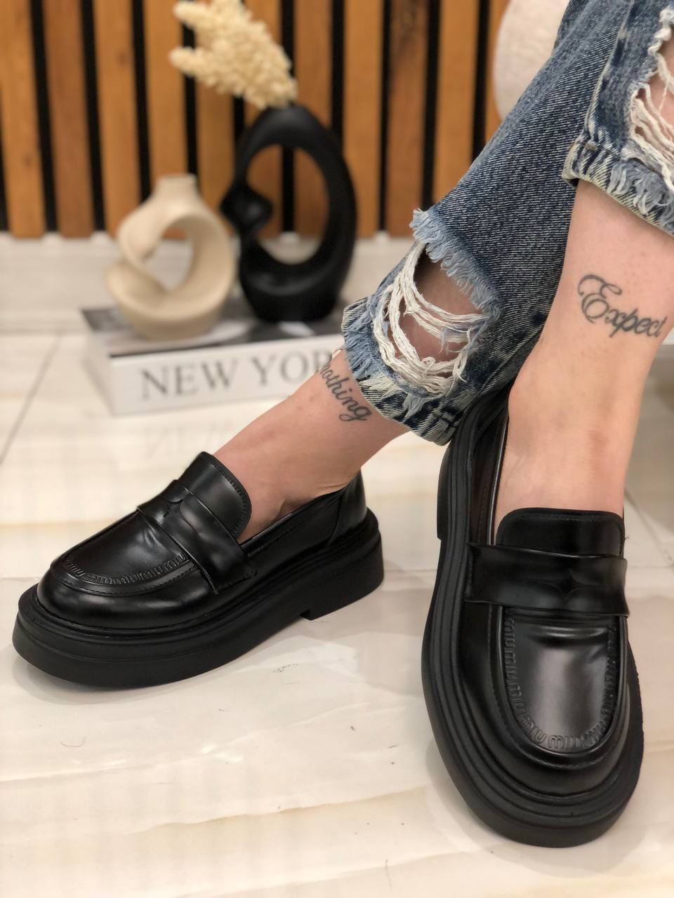 لووفر نقابدار miu miu