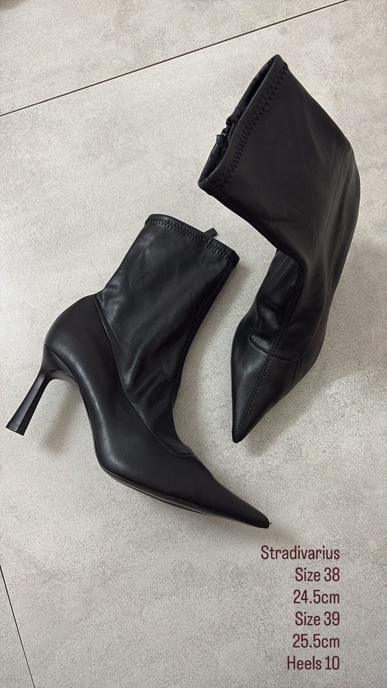 بوت Stradivarius