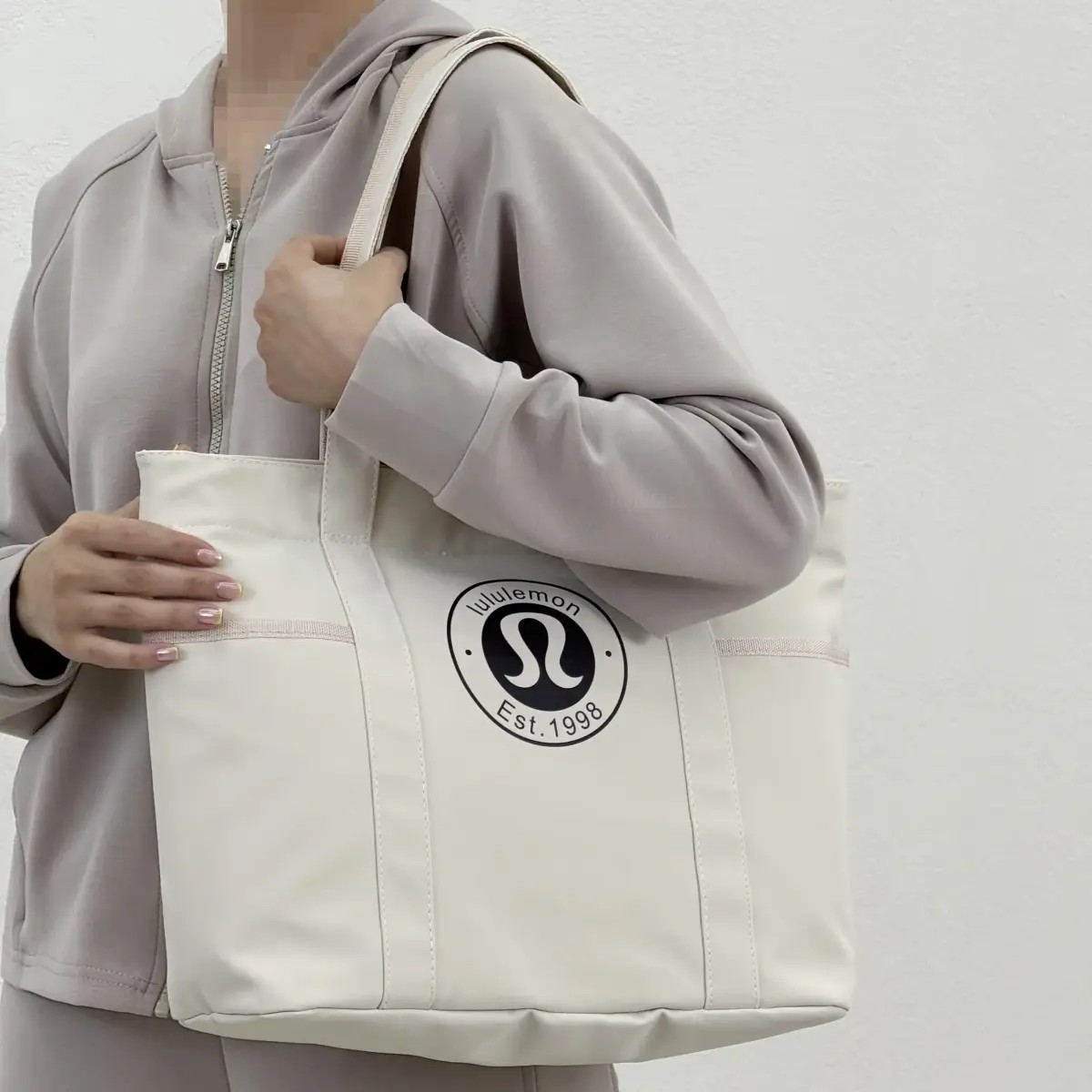 تُت بگ زنانه بیگ سایز lululemon