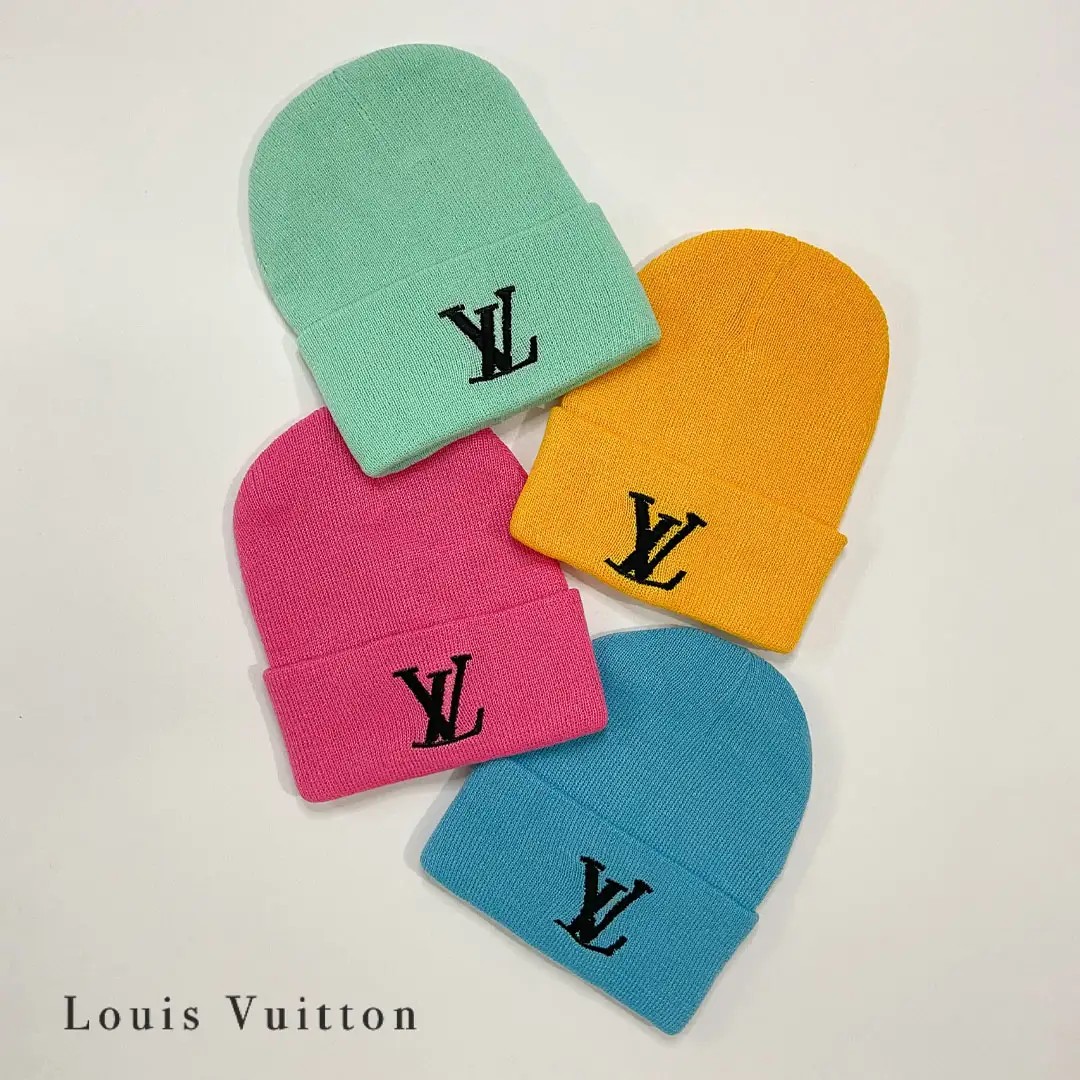 کلاه بافت طرح لویی ویتون(Louis Vuitton)