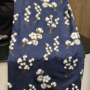 مخمل کبریتی گل قاصدک