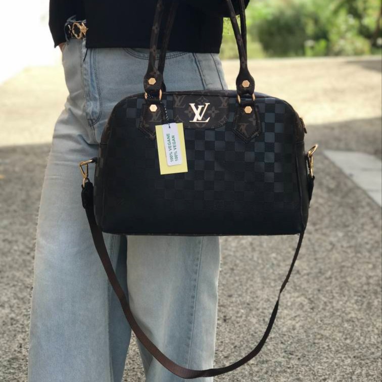 کیف بزرگ زنانه لویی ویتون LV وارداتی کد 1177