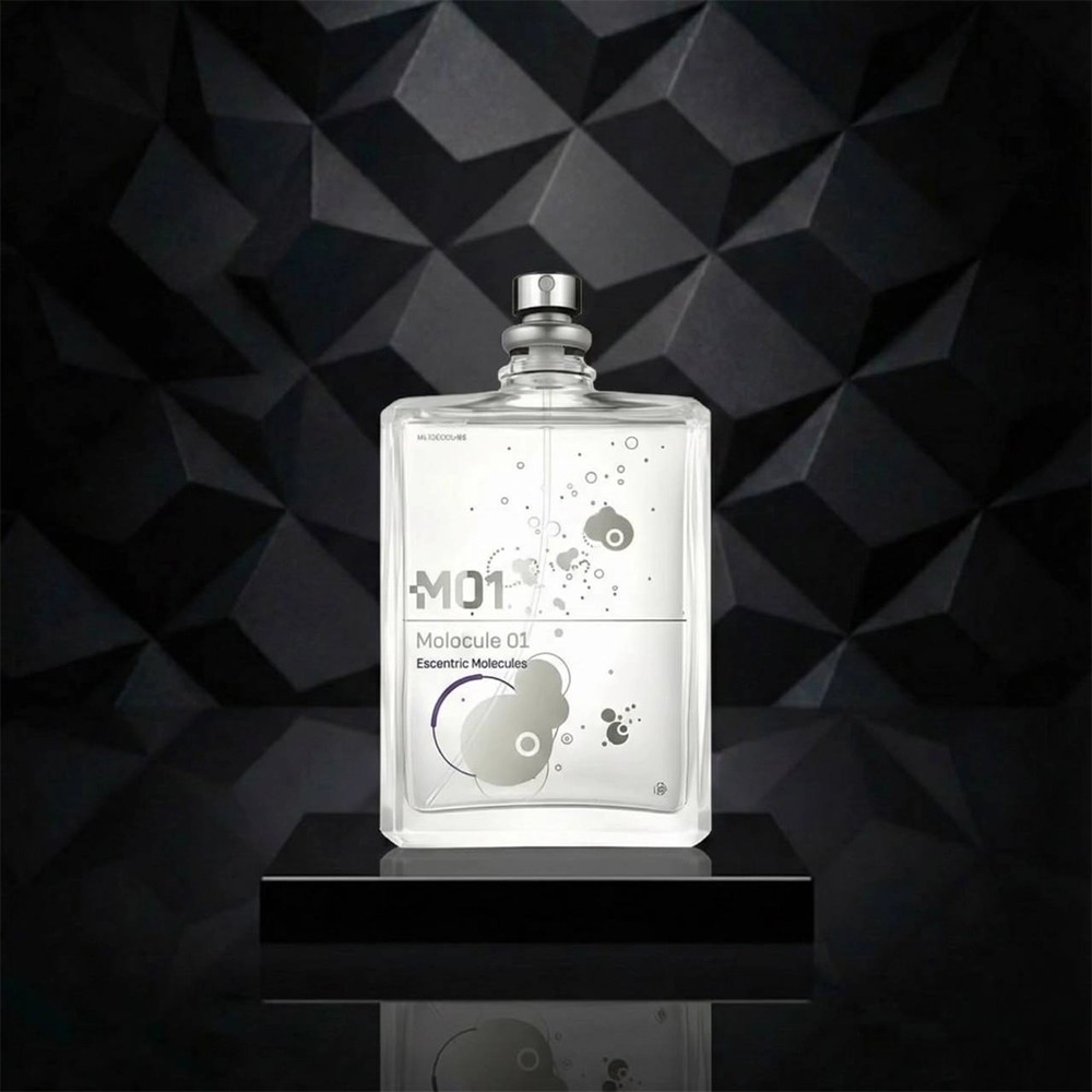 اسنتریک مولکولز مولکول ۰۱ | Escentric Molecule Molecule 01