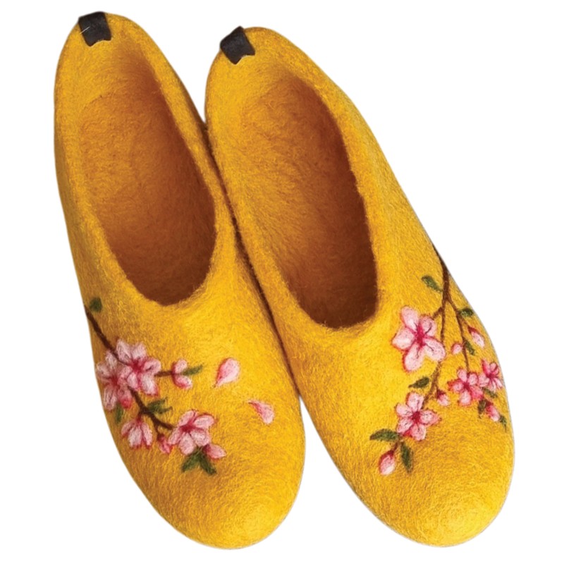 Flat Blossom Felt Slippers – Hoorfelt Brand