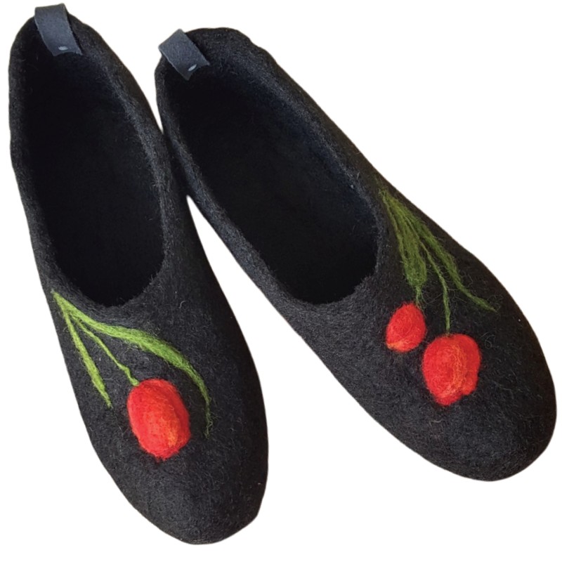 Narges Design Felt Slippers – Hoorfelt Brand