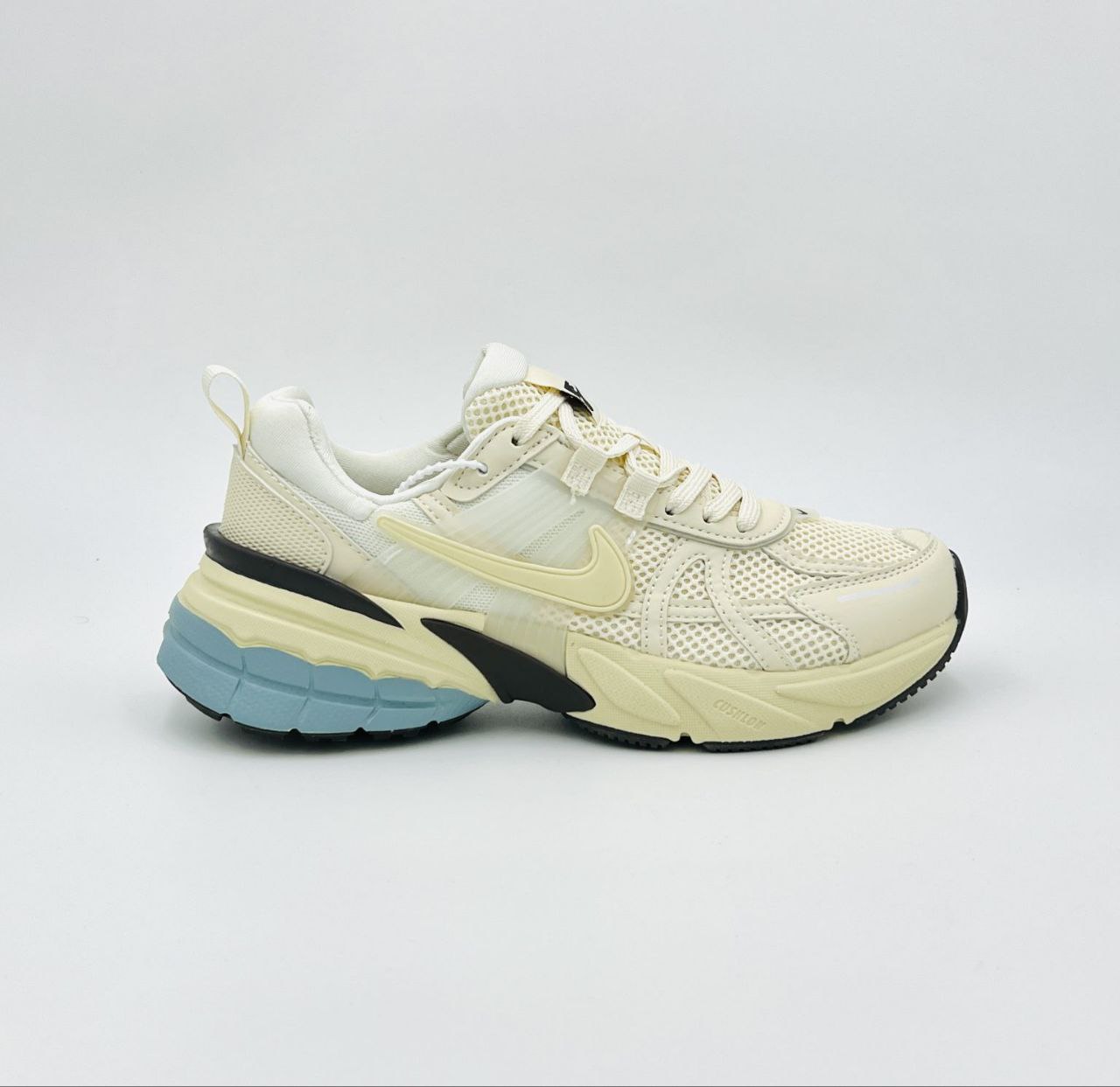 کتونی نایک وی تو کی ران – NIKE V2K RUN