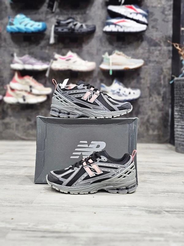 کتونی نیوبالانس New Balance 1906